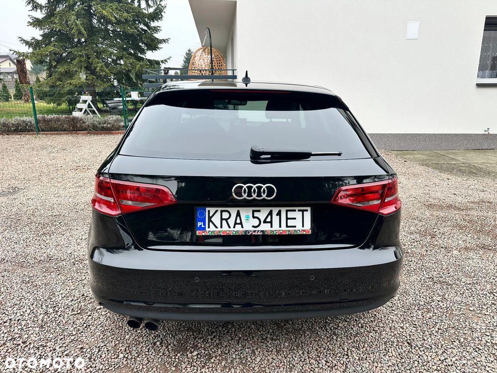 Audi A3 Sportback - 8