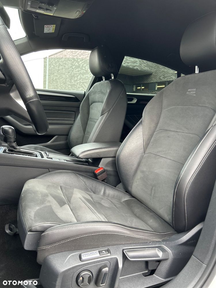 Volkswagen Arteon 2.0 TSI R-Line DSG - 28