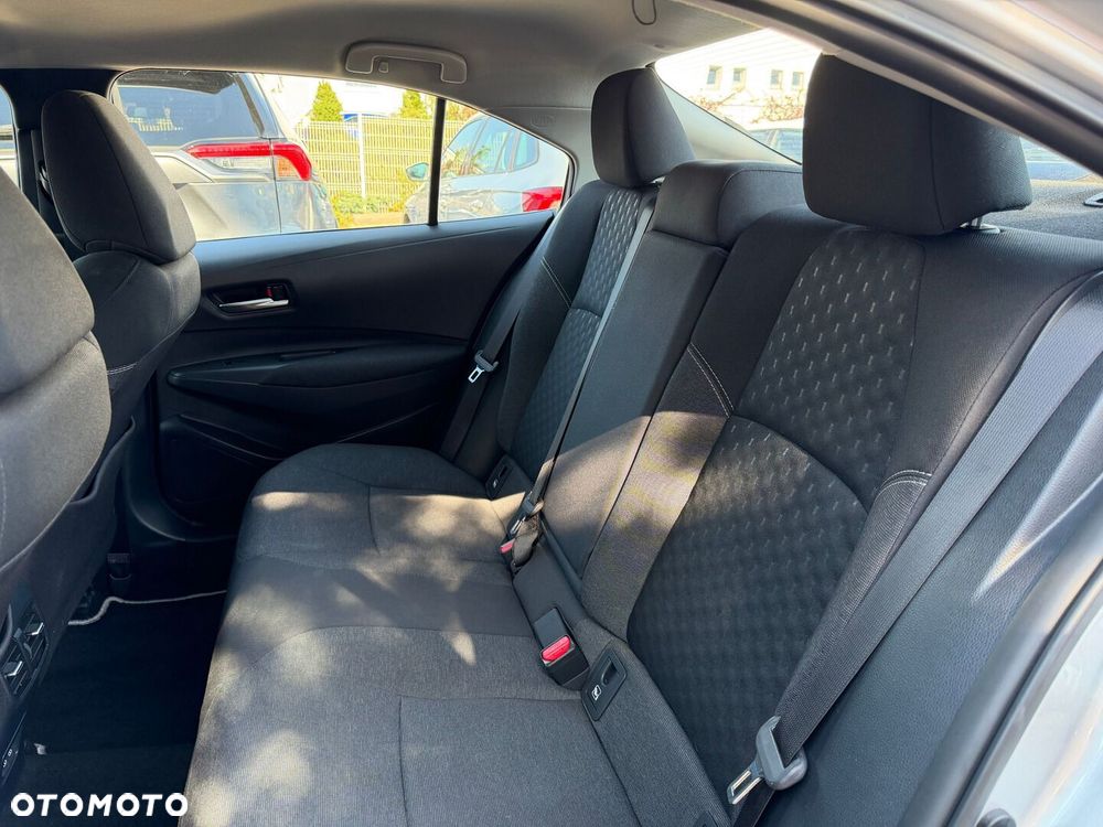 Toyota Corolla 1.8 Hybrid Comfort - 29