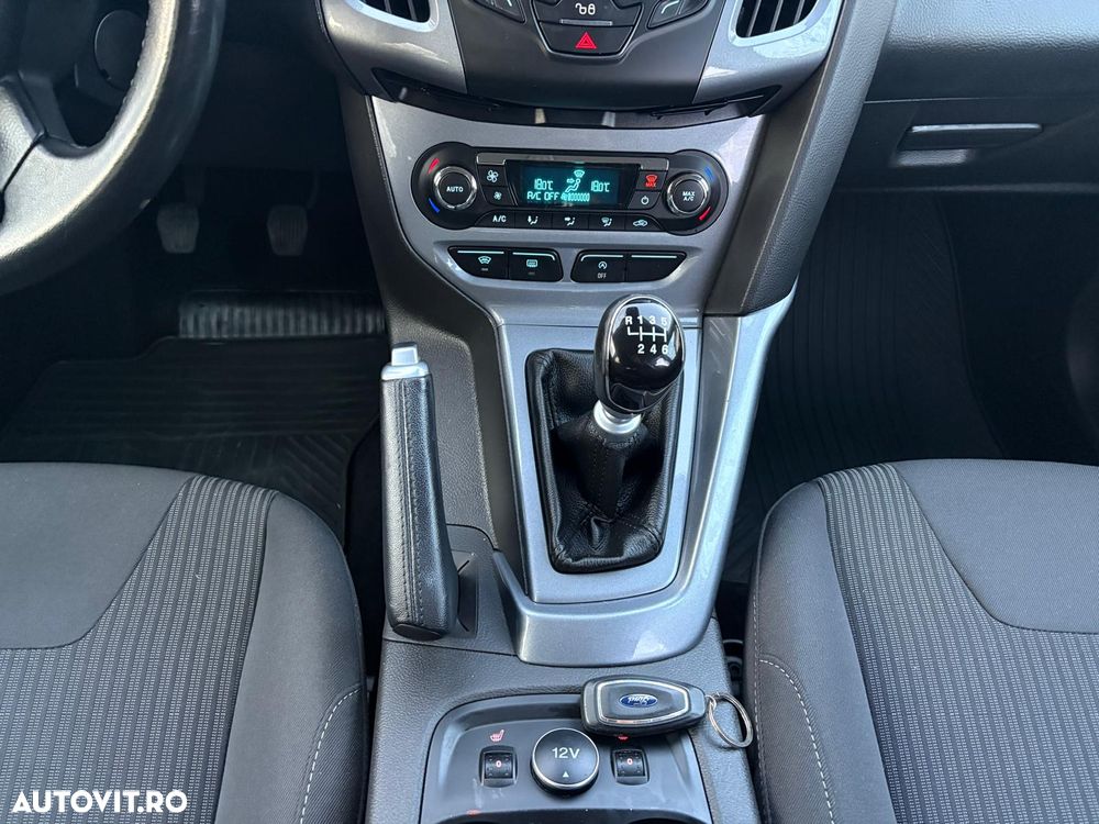 Ford Focus 1.0 EcoBoost Start Stop Titanium - 21