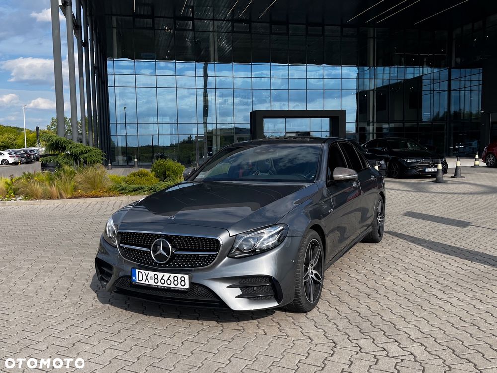 Mercedes-Benz Klasa E 43 AMG 4-Matic - 1
