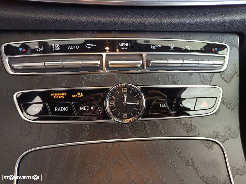 Mercedes-Benz E 300 de AMG Line - 31
