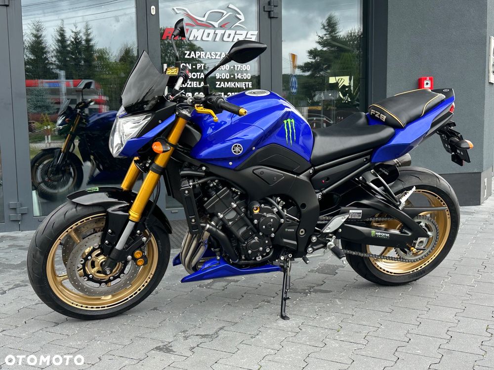 Yamaha FZ8 - 27