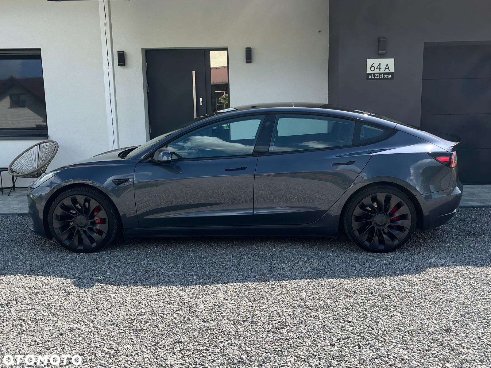 Tesla Model 3 Performance AWD - 21