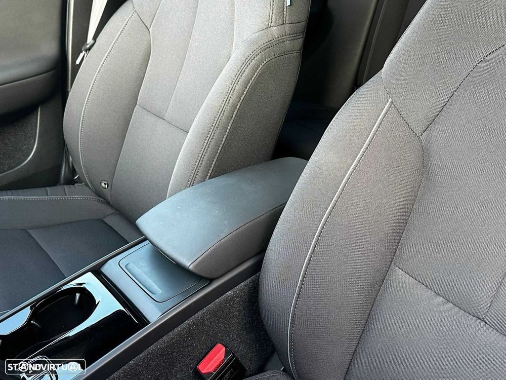 Volvo EC40 70 kWh Single Motor Core - 18