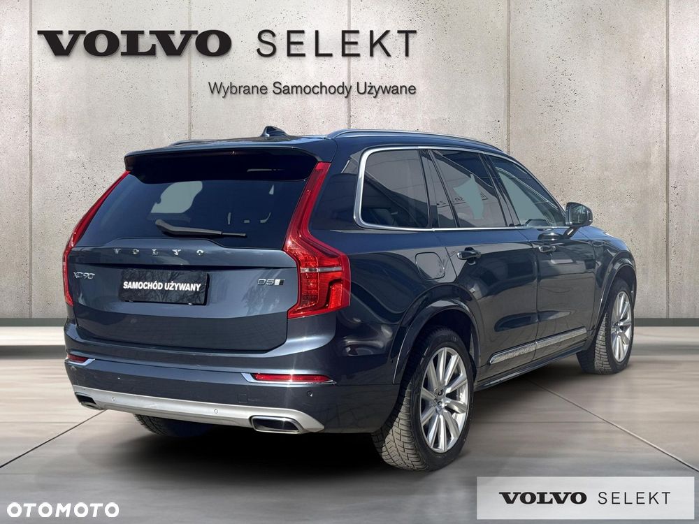Volvo XC 90 - 5