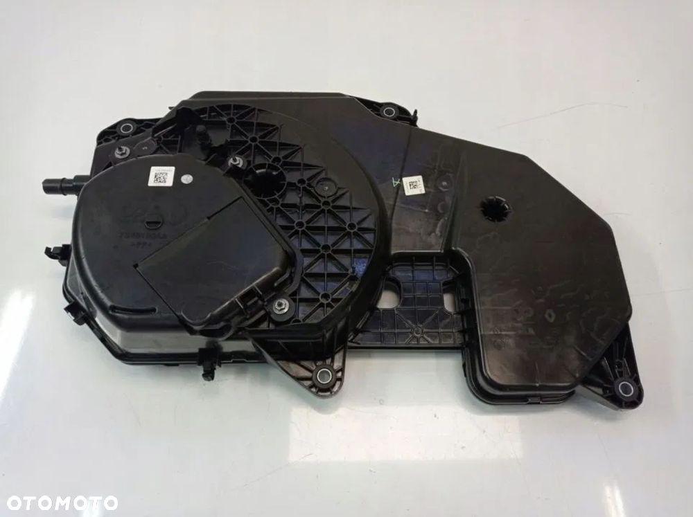 RENAULT MEGANE IV 1.5 DCI ZBIORNIK ADBLUE - 6