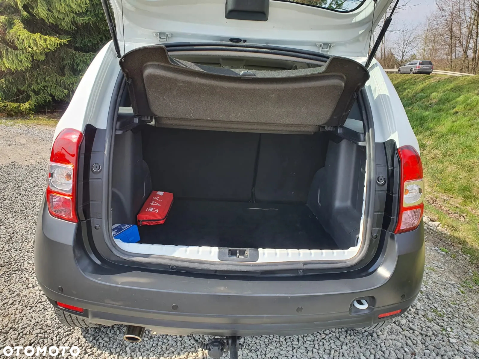 Dacia Duster SCe 115 4x2 Celebration - 11