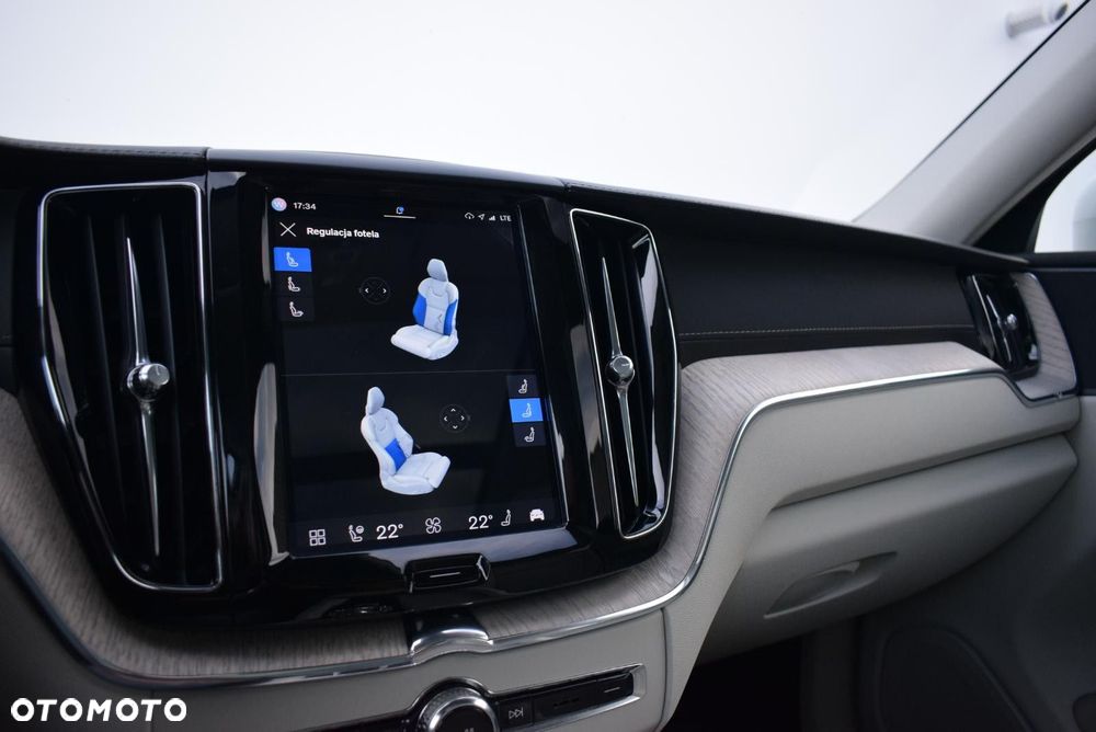 Volvo XC 60 - 26