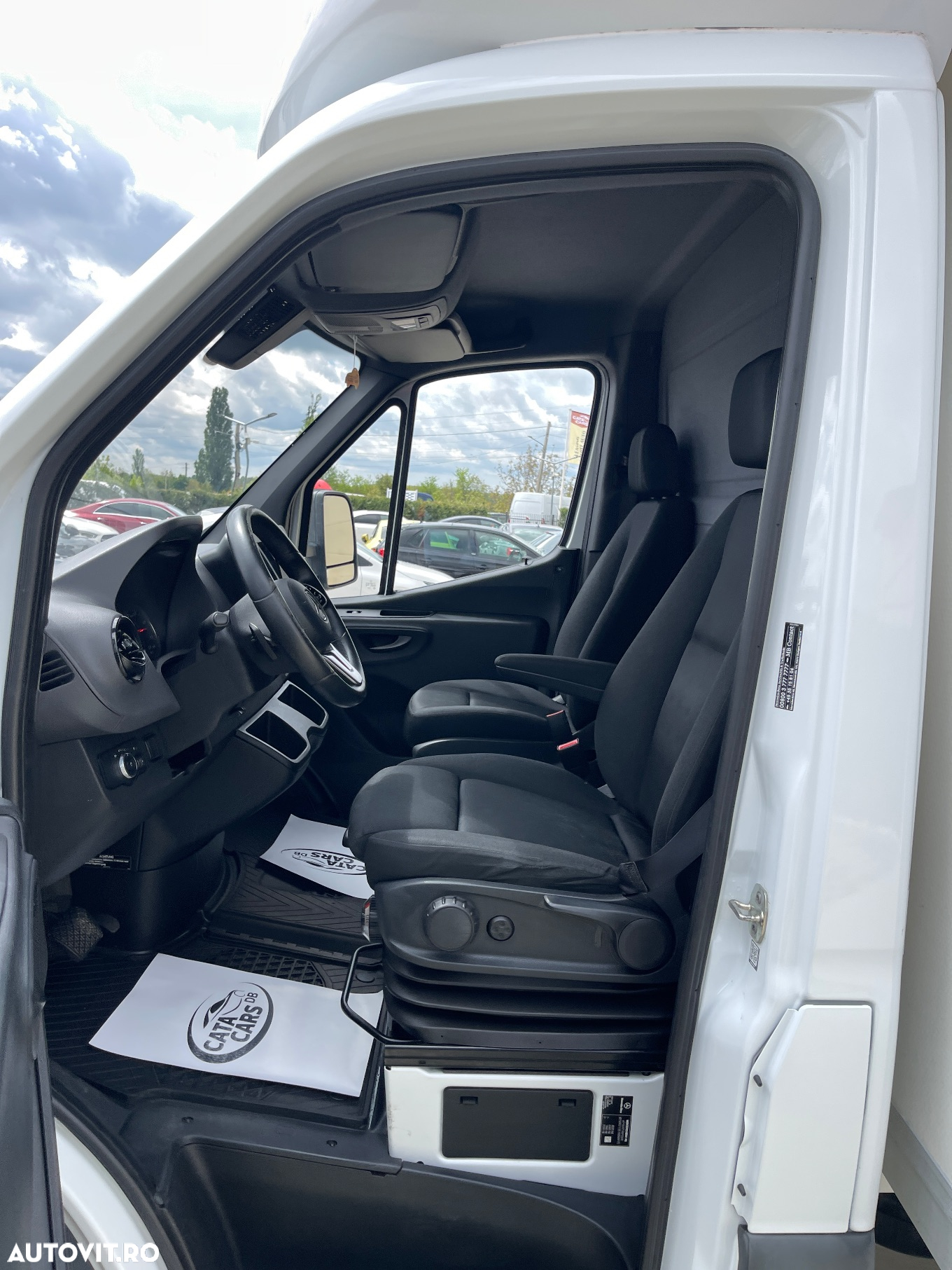 Mercedes-Benz Sprinter 319 3.0CDI V6  KOFFER  LIFT  AUTOMAT - 23