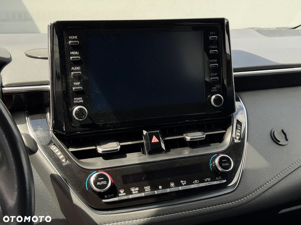 Toyota Corolla 2.0 Hybrid Selection - 18