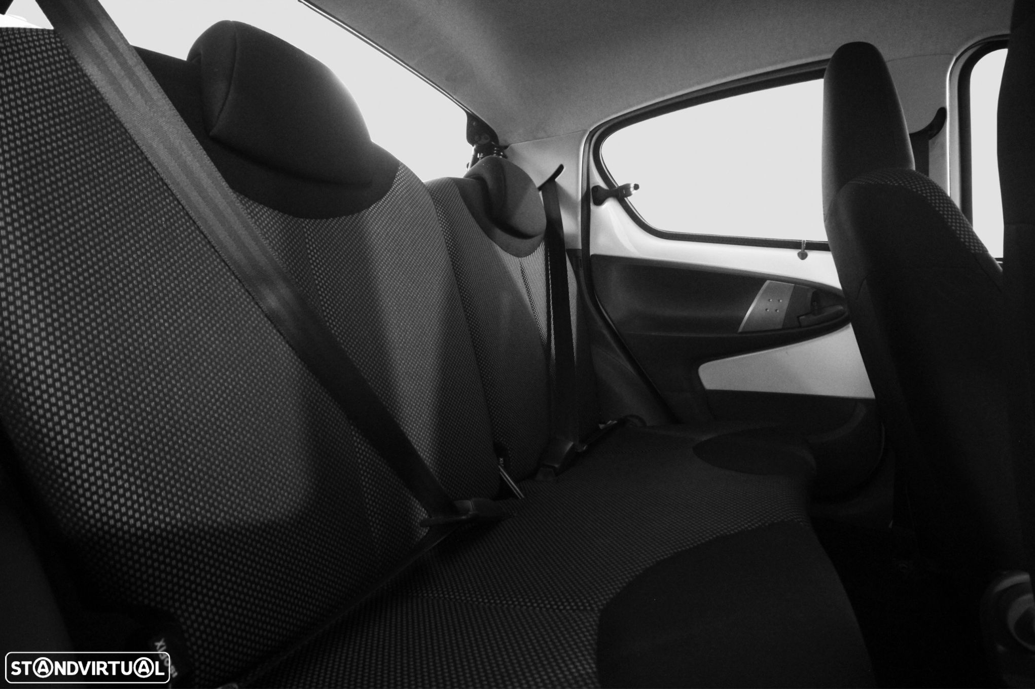 Toyota Aygo 1.0 - 12
