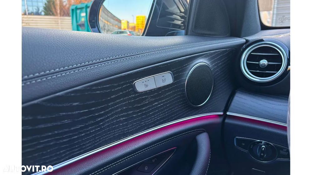 Mercedes-Benz E - 11