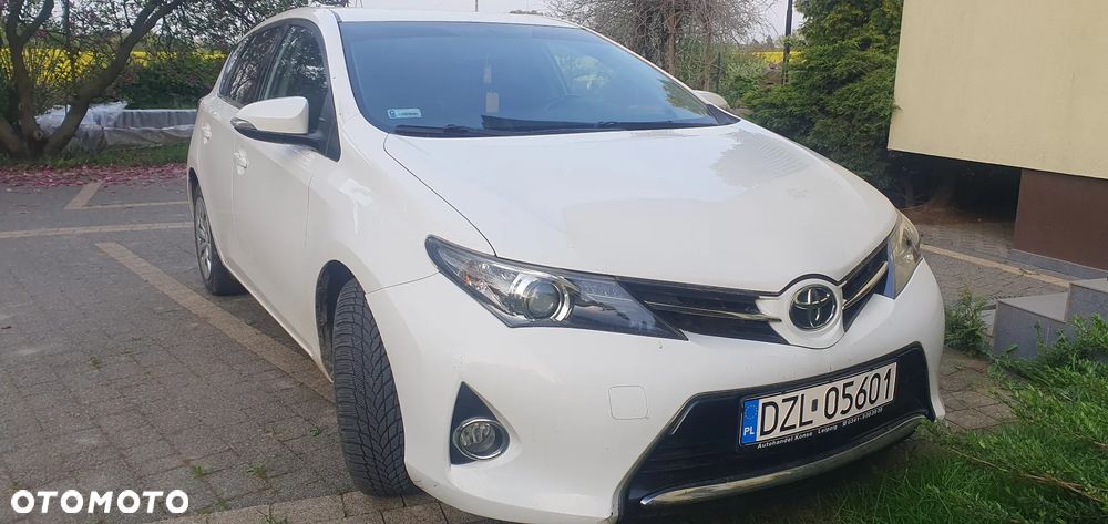 Toyota Auris 2.0 D-4D Comfort - 3