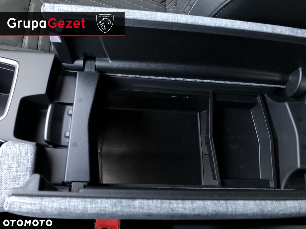Peugeot 5008 - 16