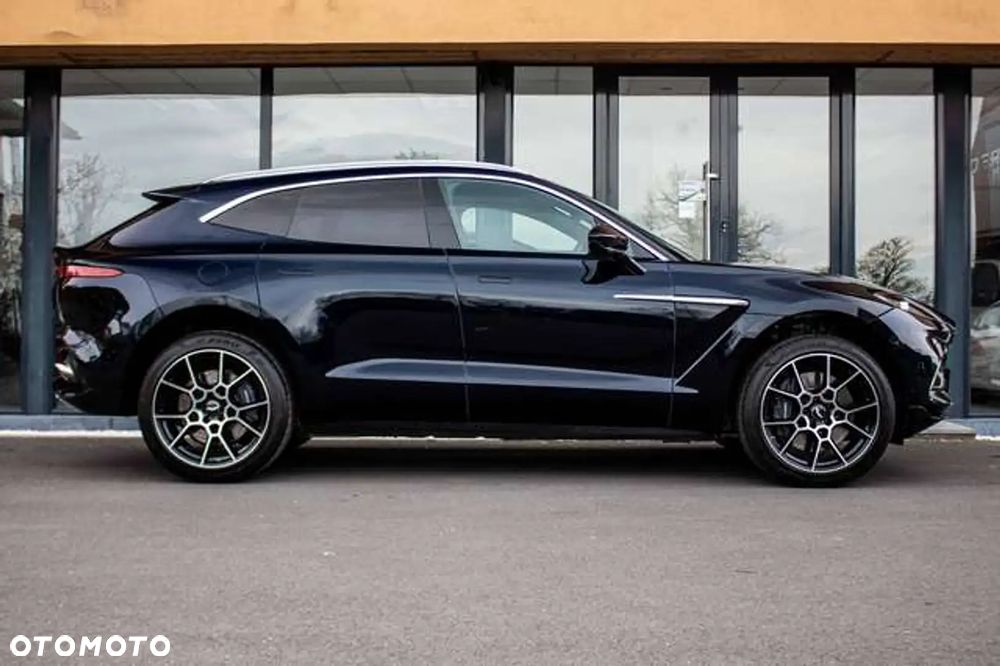Aston Martin DBX Standard - 9