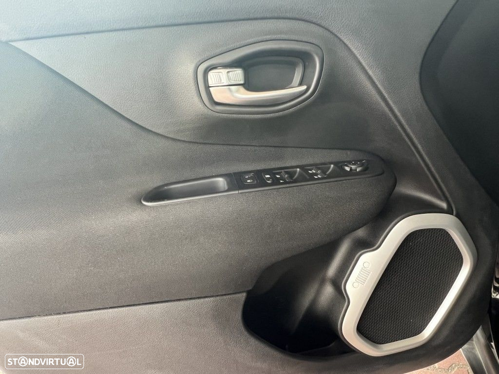 Jeep Renegade 1.0 T Sport - 4