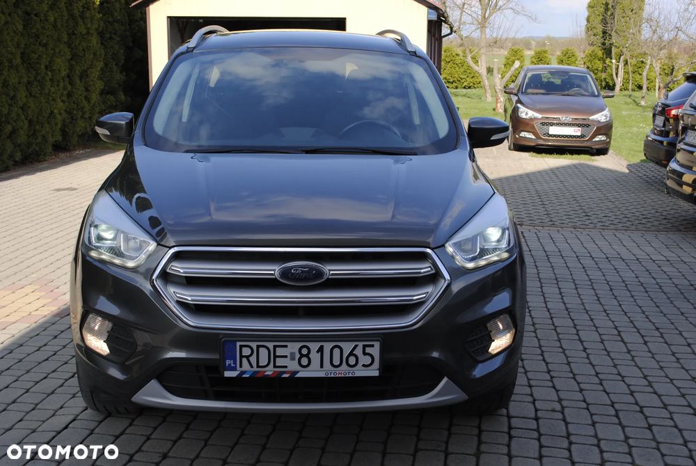 Ford Kuga - 4