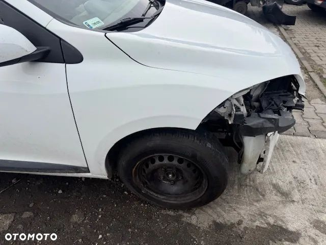 Megane III biała czesci maska blotnik drzwi 1.5 dci - 8