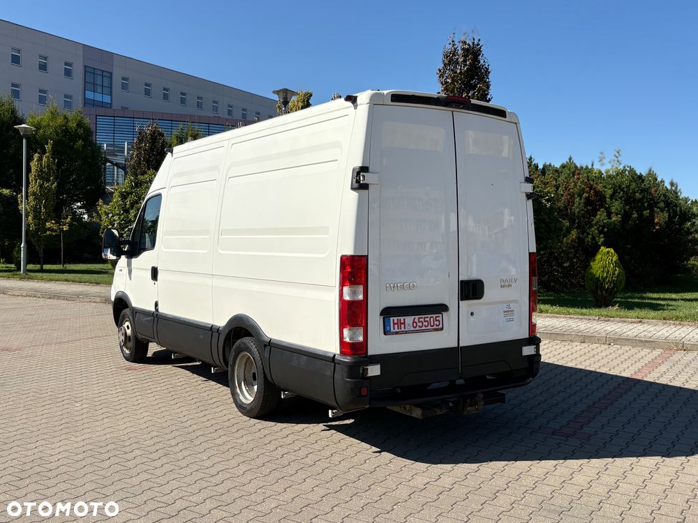 Iveco C35V - 4
