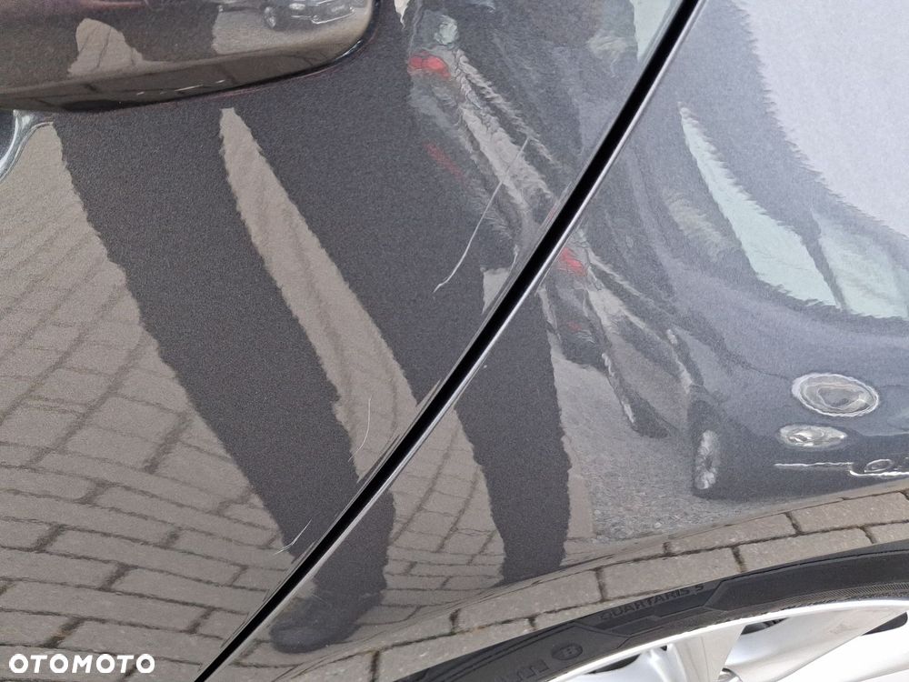 Toyota Corolla 1.8 Hybrid Comfort - 27