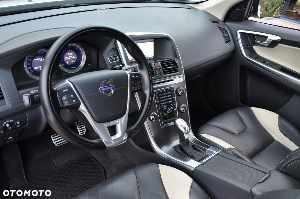 Volvo XC 60 D4 Geartronic RDesign - 19