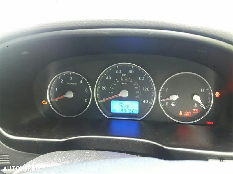 Trager Hyundai Santa Fe 2011 suv 2.2 - 9