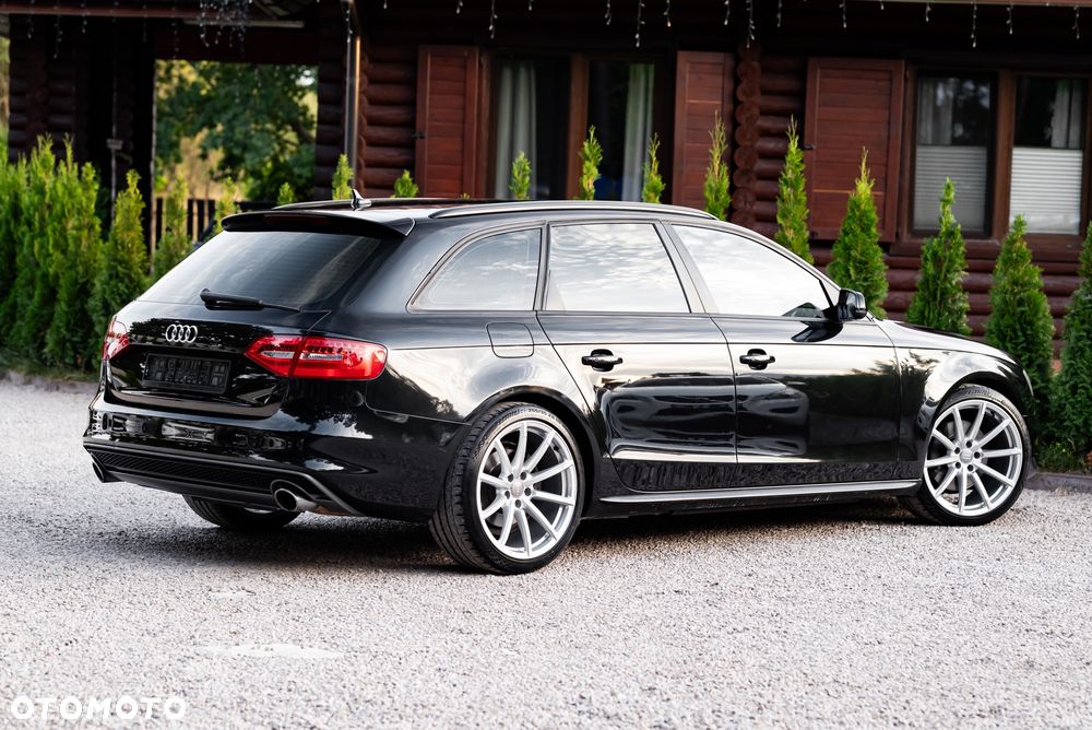 Audi A4 Avant 2.0 TFSI Quattro S tronic - 11