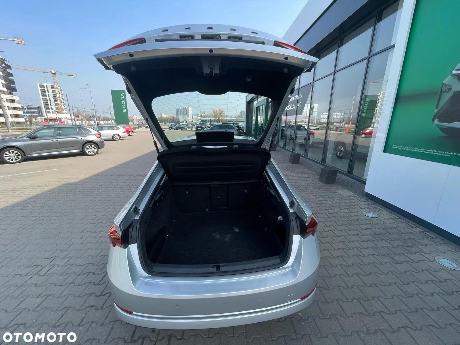 Skoda Octavia 2.0 TDI Active - 8