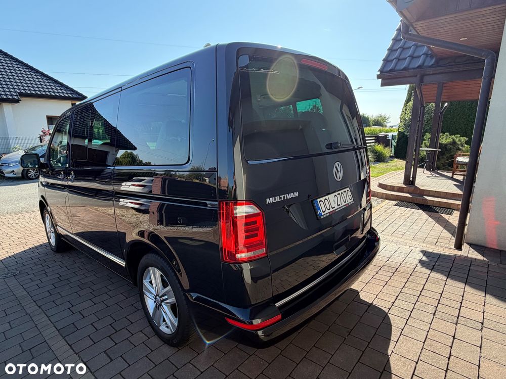 Volkswagen Multivan - 11