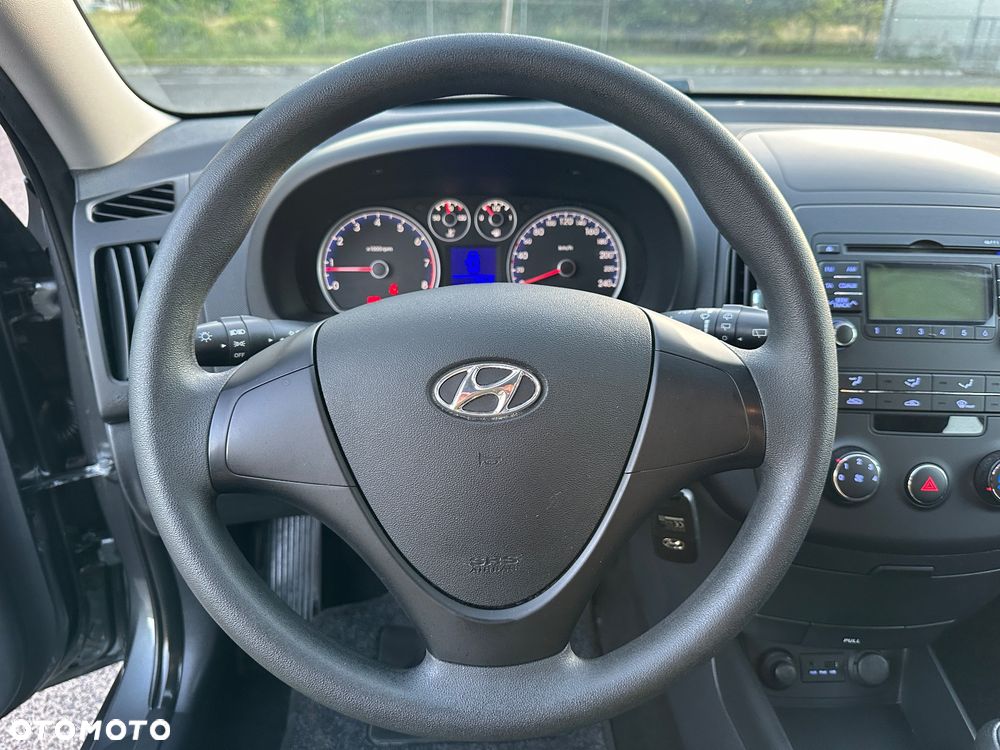Hyundai i30 1.4 Edition Plus - 26