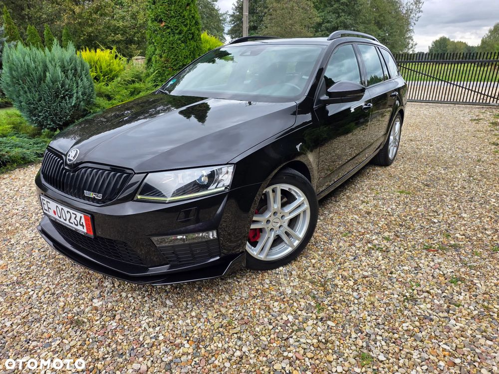 Skoda Octavia 2.0 TDI DSG RS - 2