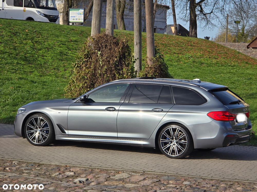 BMW Seria 5 530d M Sport sport - 30