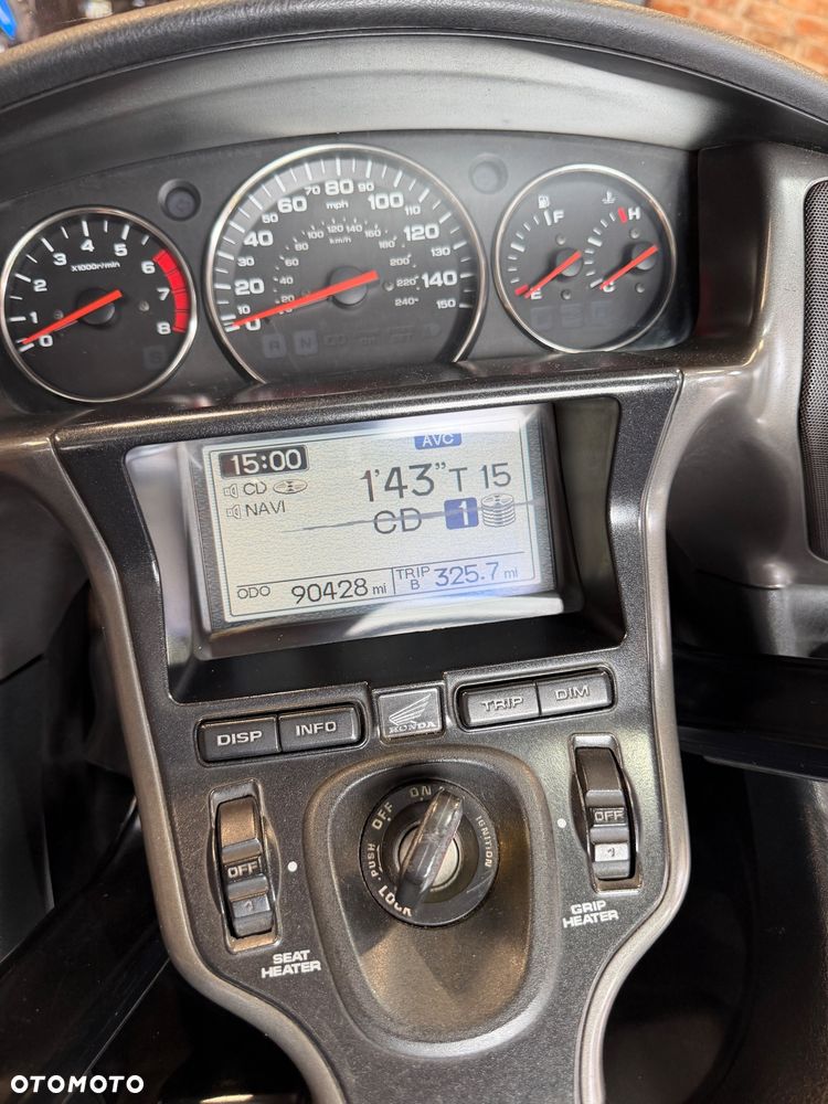 Honda GL - 24