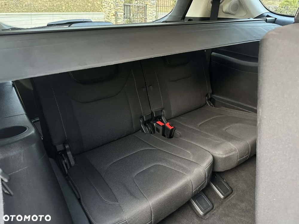 Ford S-Max 2.0 TDCi Titanium - 21
