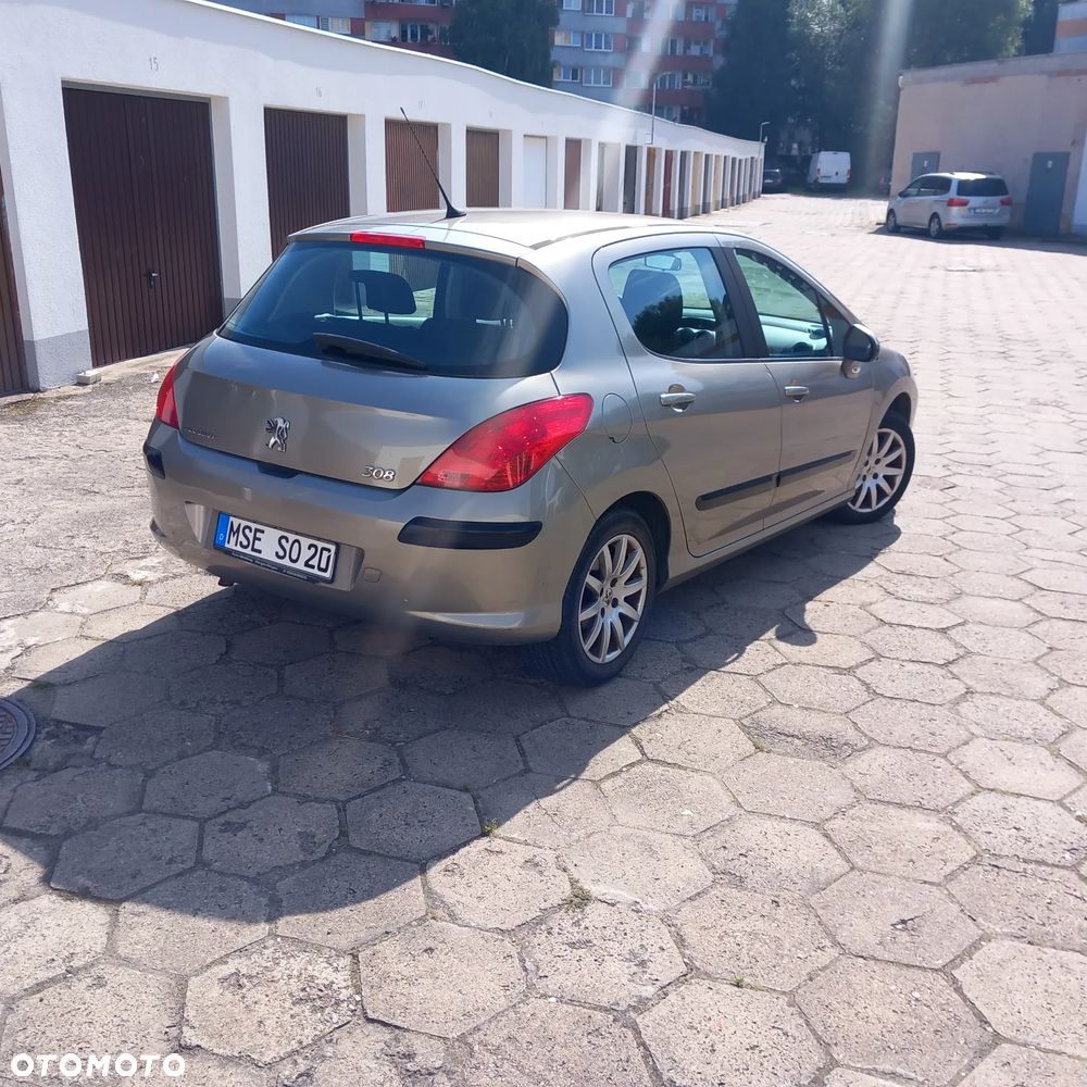 Peugeot 308 1.6 Premium Plus - 7