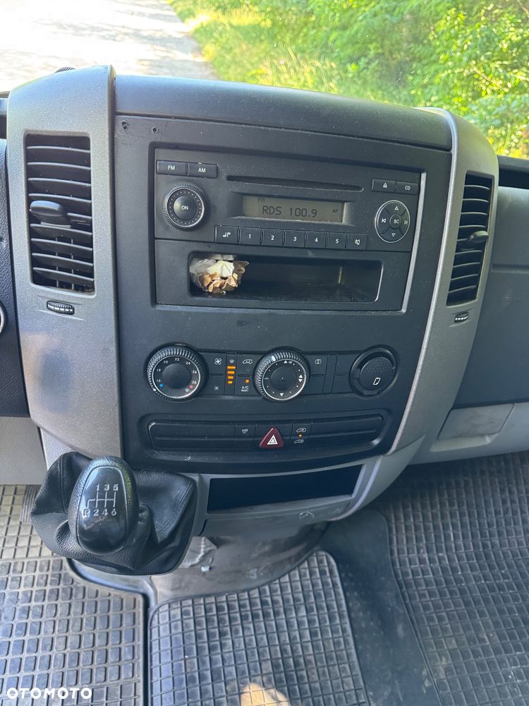 Volkswagen CRAFTER - 19