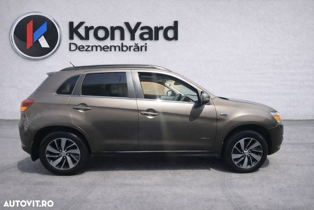 Dezmembrari dezmembrez  Mitsubishi ASX facelift 1.8D 1.6i 2012 - 2018 - 7