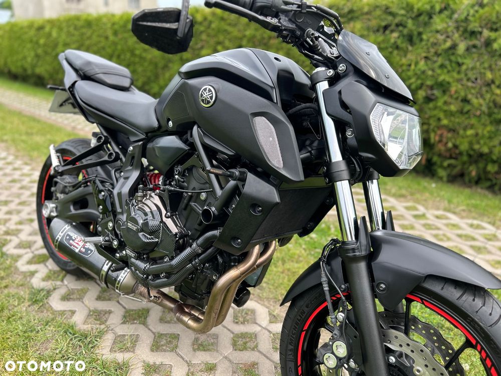 Yamaha MT - 2