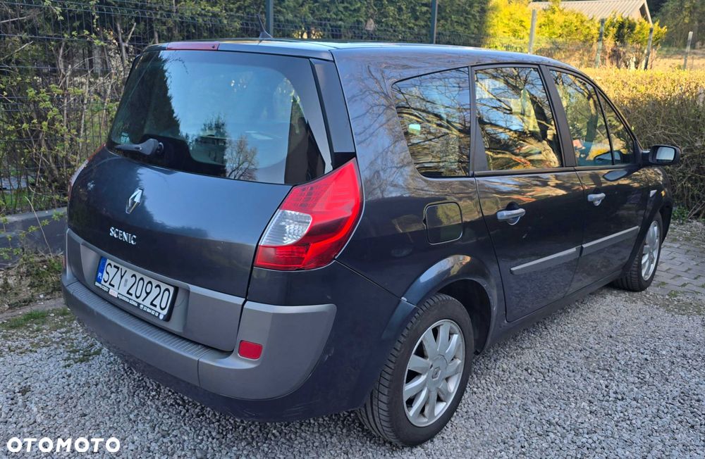 Renault Grand Scenic - 2