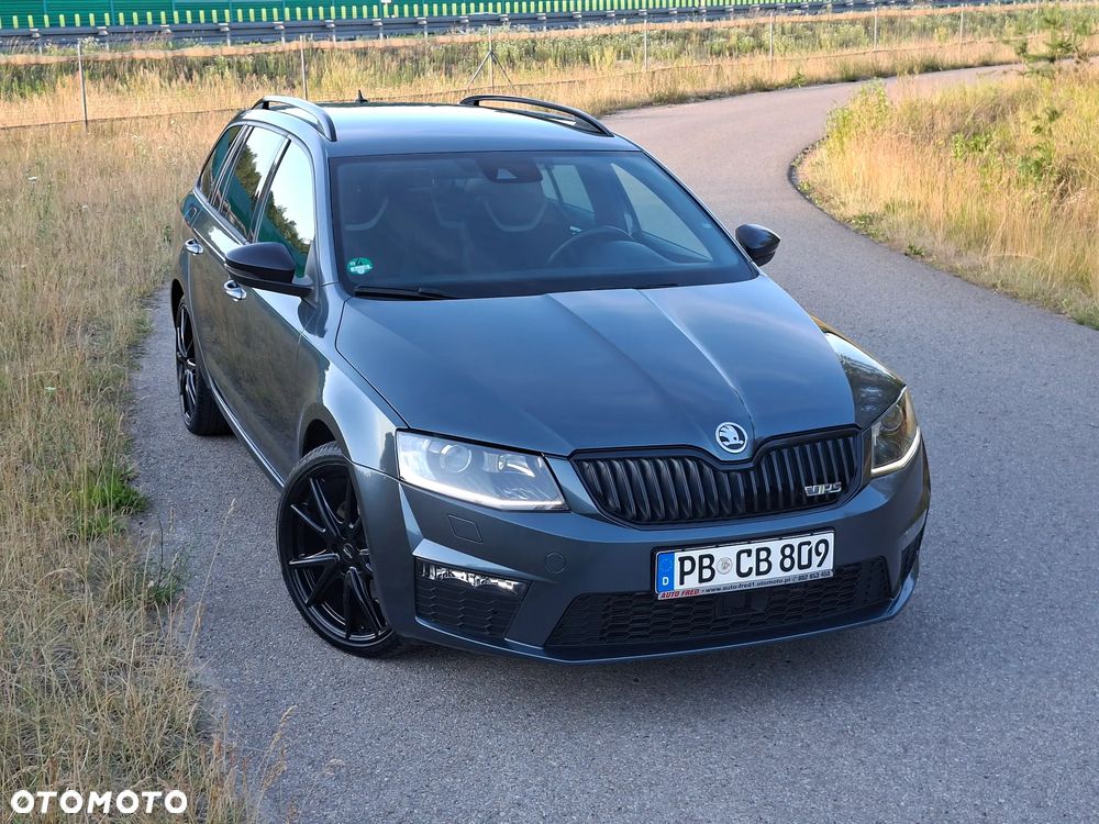 Skoda Octavia 2.0 TDI DSG RS - 5
