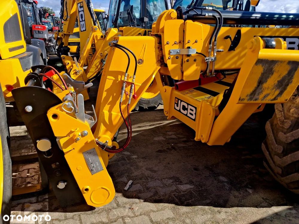 JCB 540-140 - 2