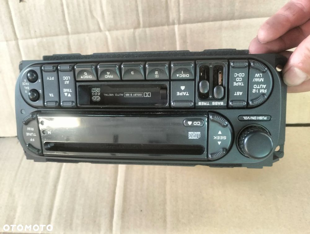 Chrysler radio cd kaseta - 1