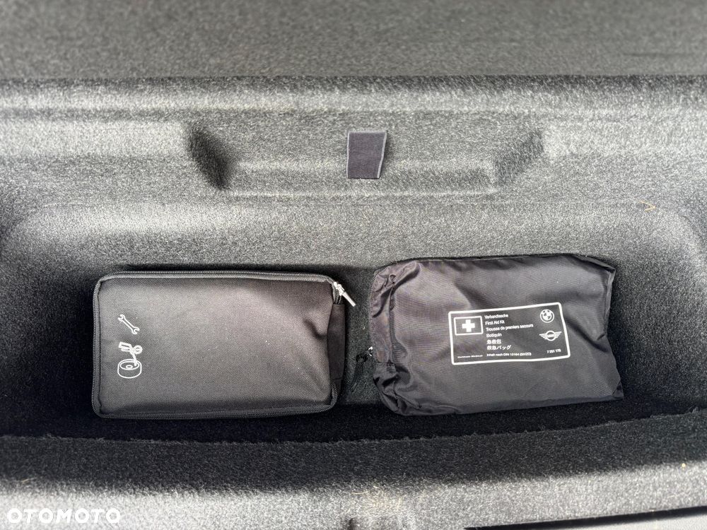 BMW iX3 80kWh Impressive - 27