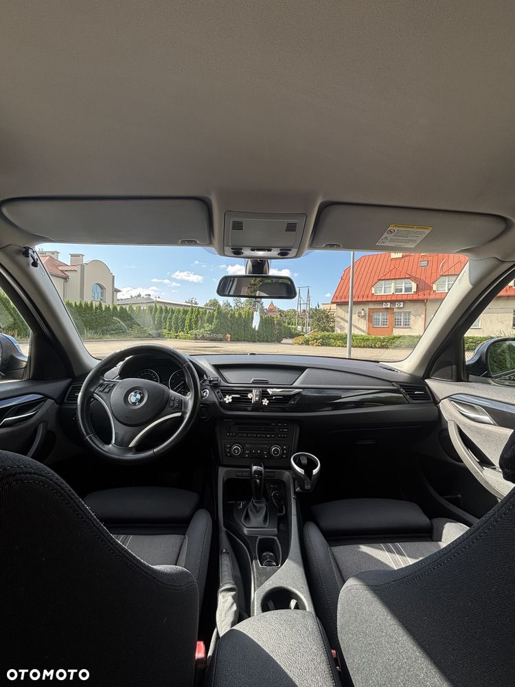 BMW X1 xDrive20d - 11
