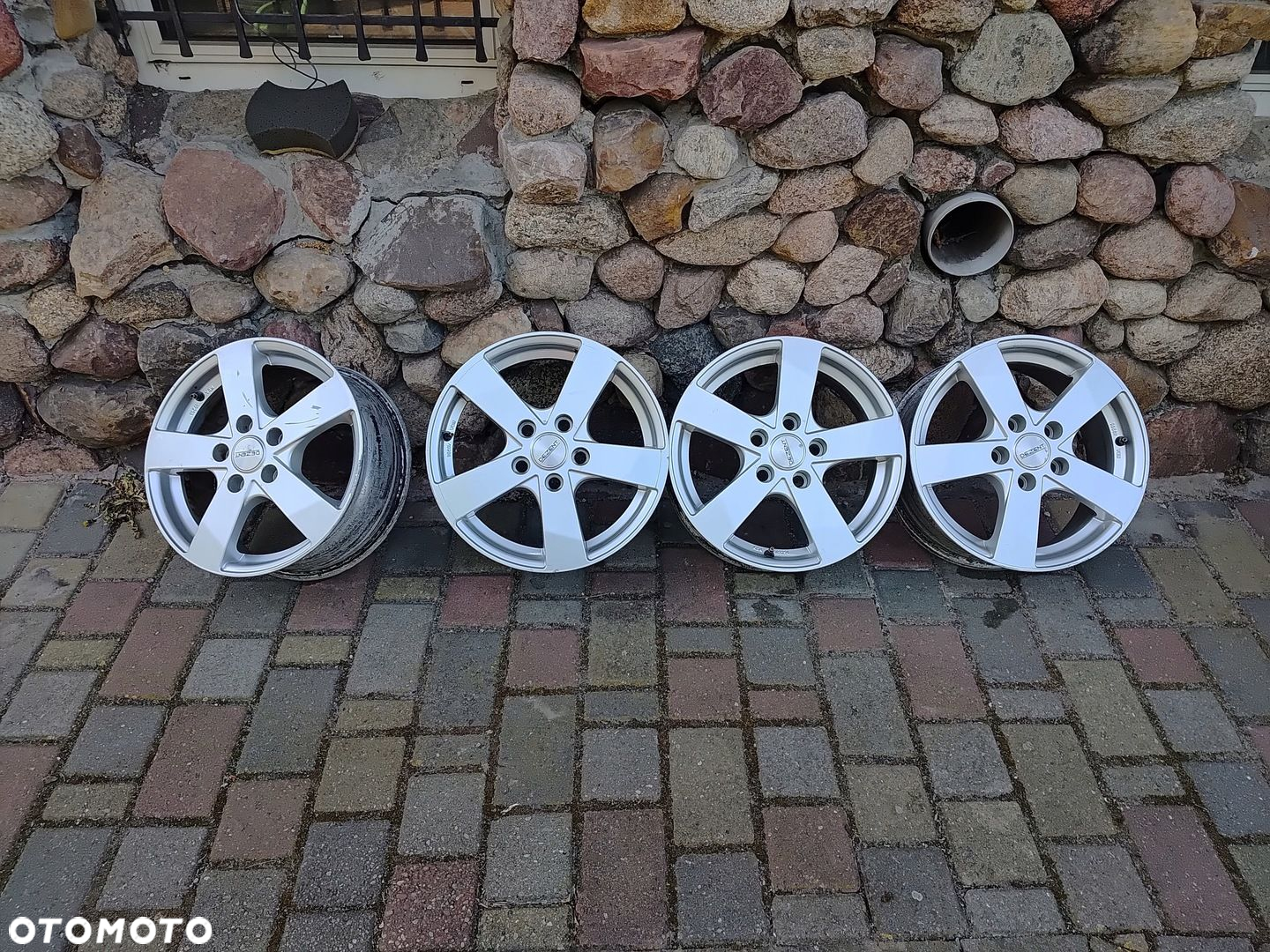 SEDICI SUZUKI SX4 FELGA ALUMINIOWA 16"X6,5 ET48 5X114,3 DEZENT - 2