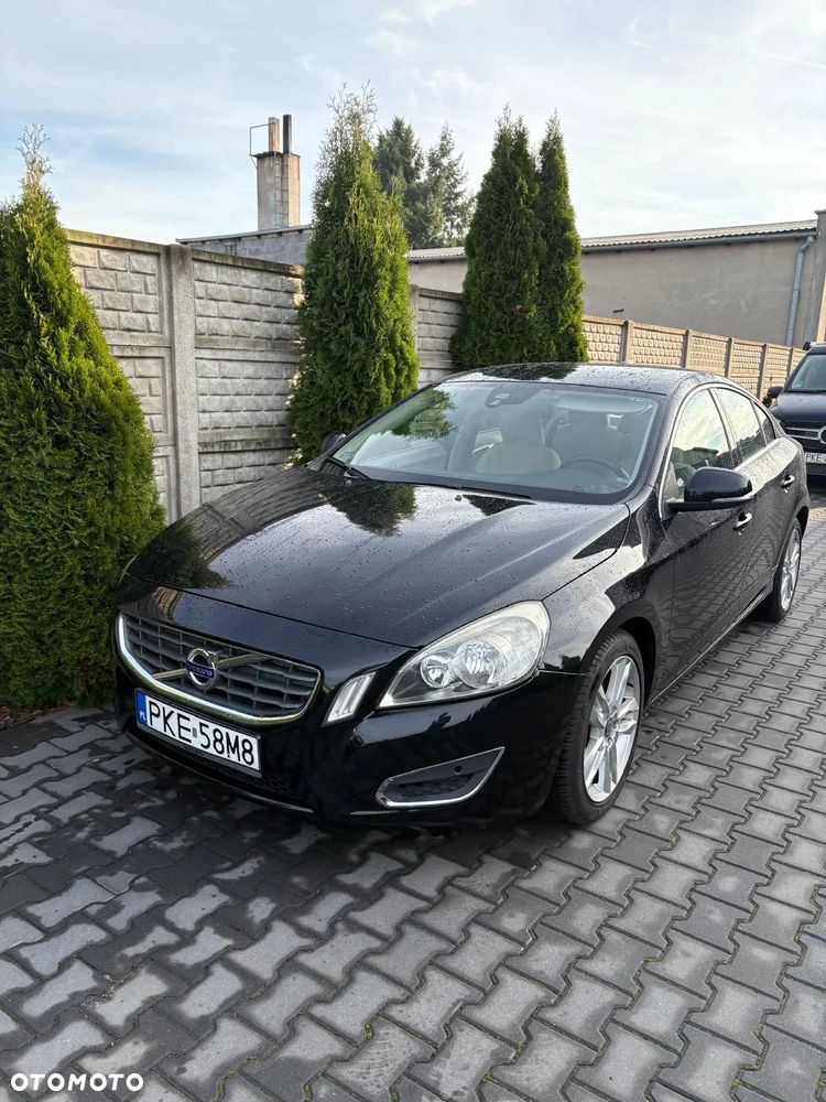 Volvo S60 DRIVe - 1