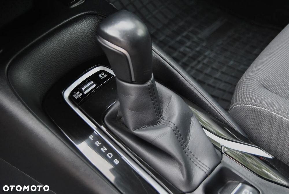 Toyota Corolla 1.8 Hybrid Comfort - 14
