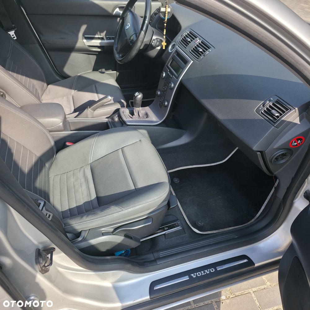Volvo V50 2.0D - 8