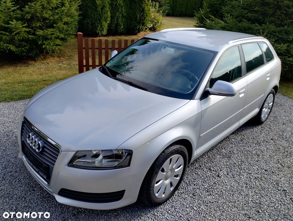 Audi A3 Sportback - 3